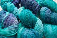 Load image into Gallery viewer, Breaking Blue