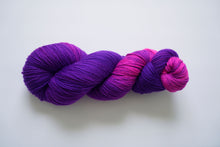 Load image into Gallery viewer, Breaking Princess