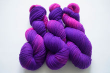 Load image into Gallery viewer, Breaking Princess