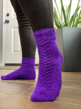 Load image into Gallery viewer, Marie Schrader Socks Pattern (Digital Download)