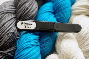 Breaking Yarn Scissors with Cover